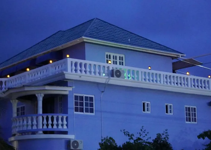 Blue Flamingo Villa Montego Bay